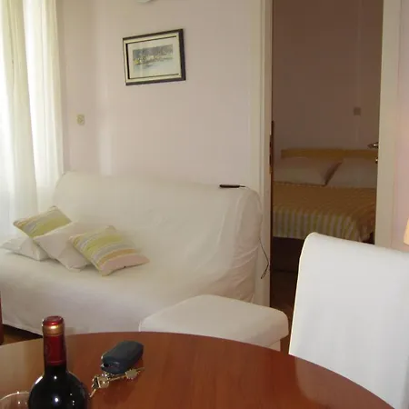 Apartament Marija *